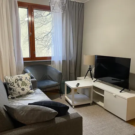Mandi Modern 2br With Balcony Apartman Espoo