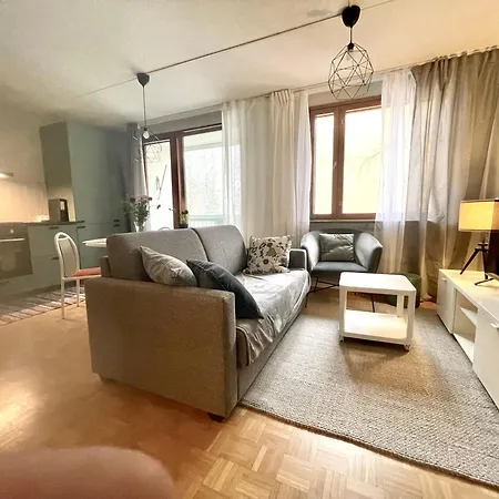 Mandi Modern 2br With Balcony Apartman *